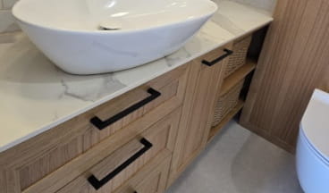 meble do łazienki na wymiar